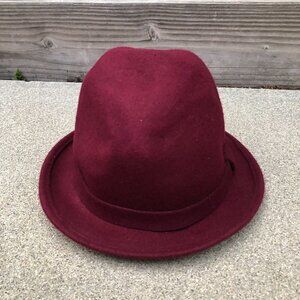 FOREVER 21 Cloche Hat 100% Wool Hat Women's One Size Red Cap​​​​​